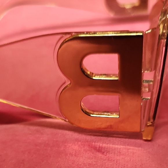 Balenciaga lookTransparent Sunglasses - Picture 5 of 8